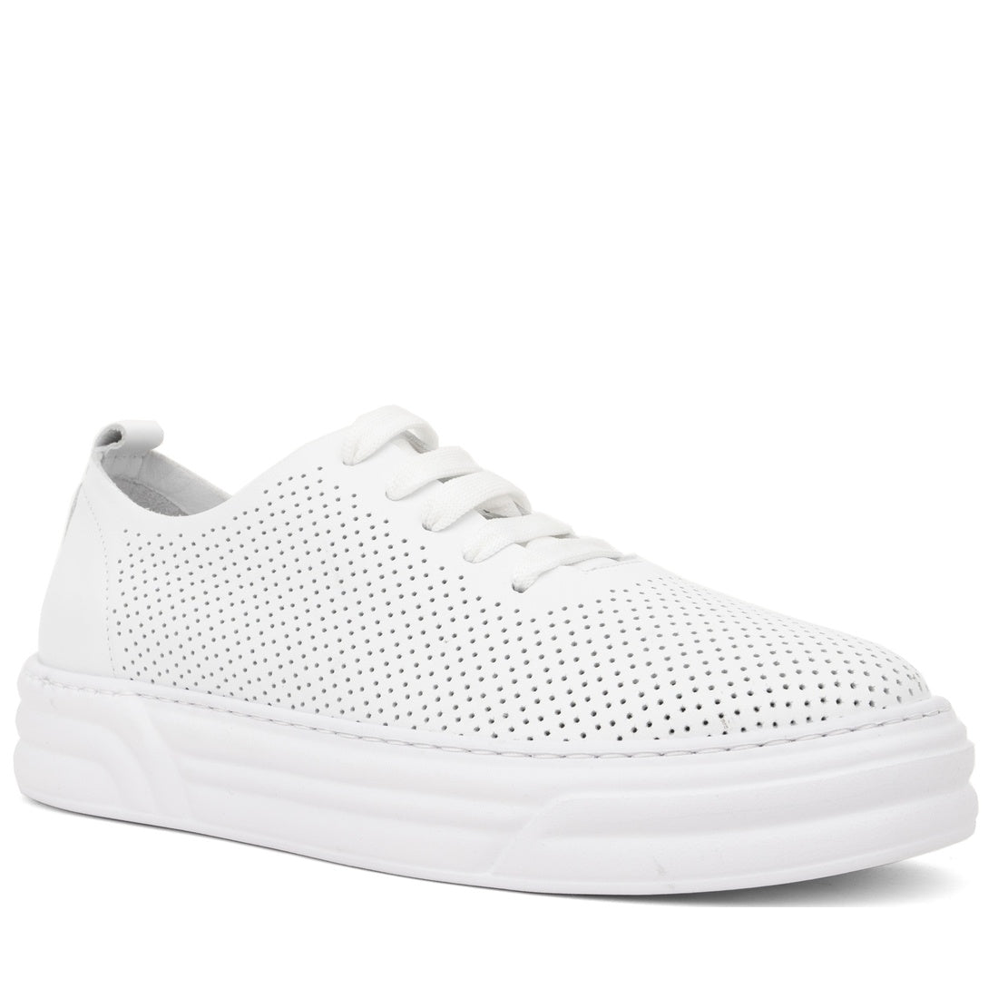 white casual closed leisure