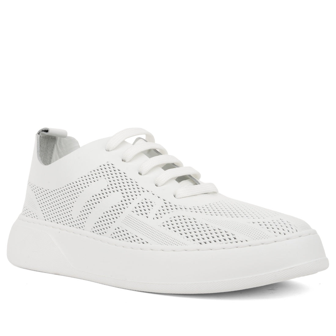 white casual closed leisure