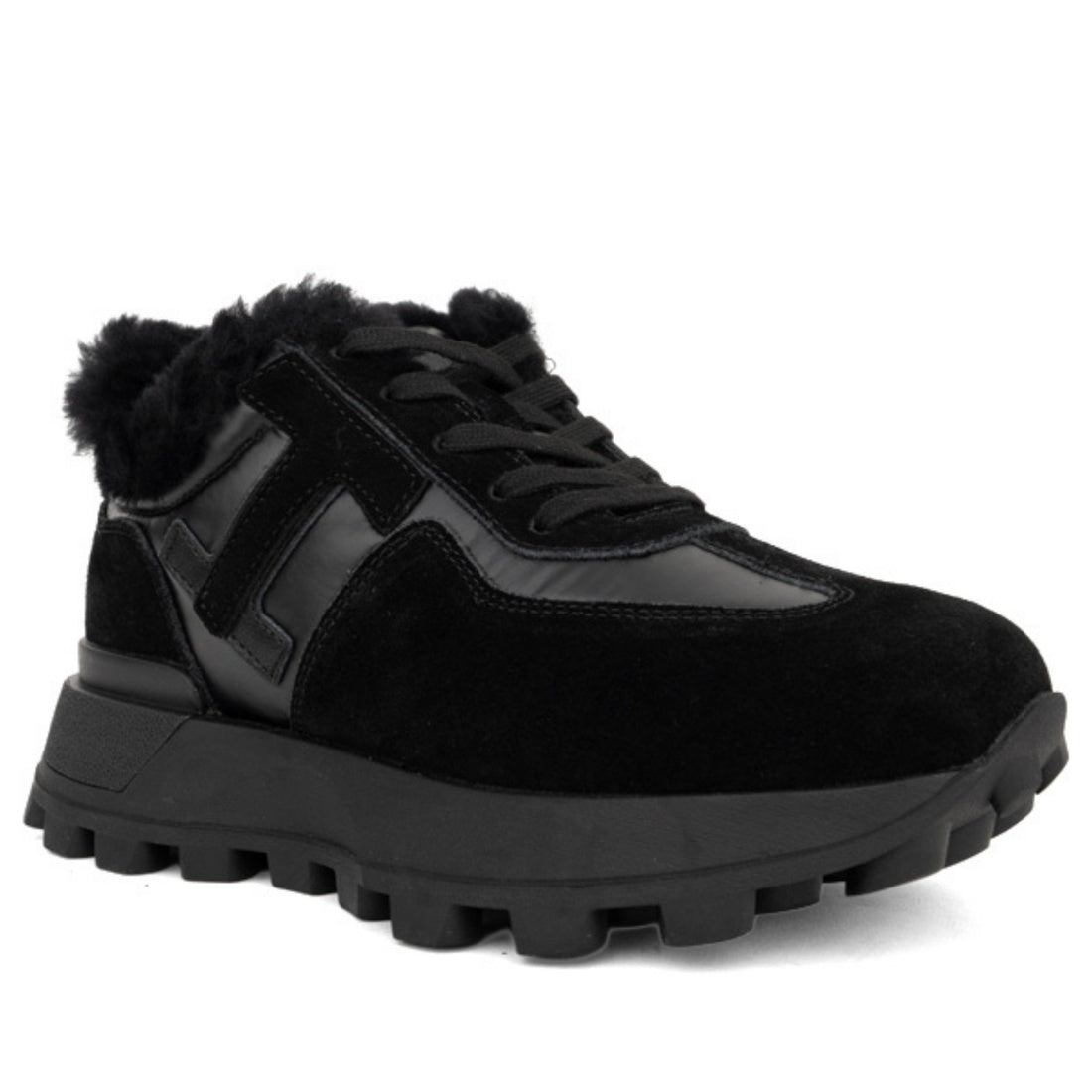 black casual closed leisure