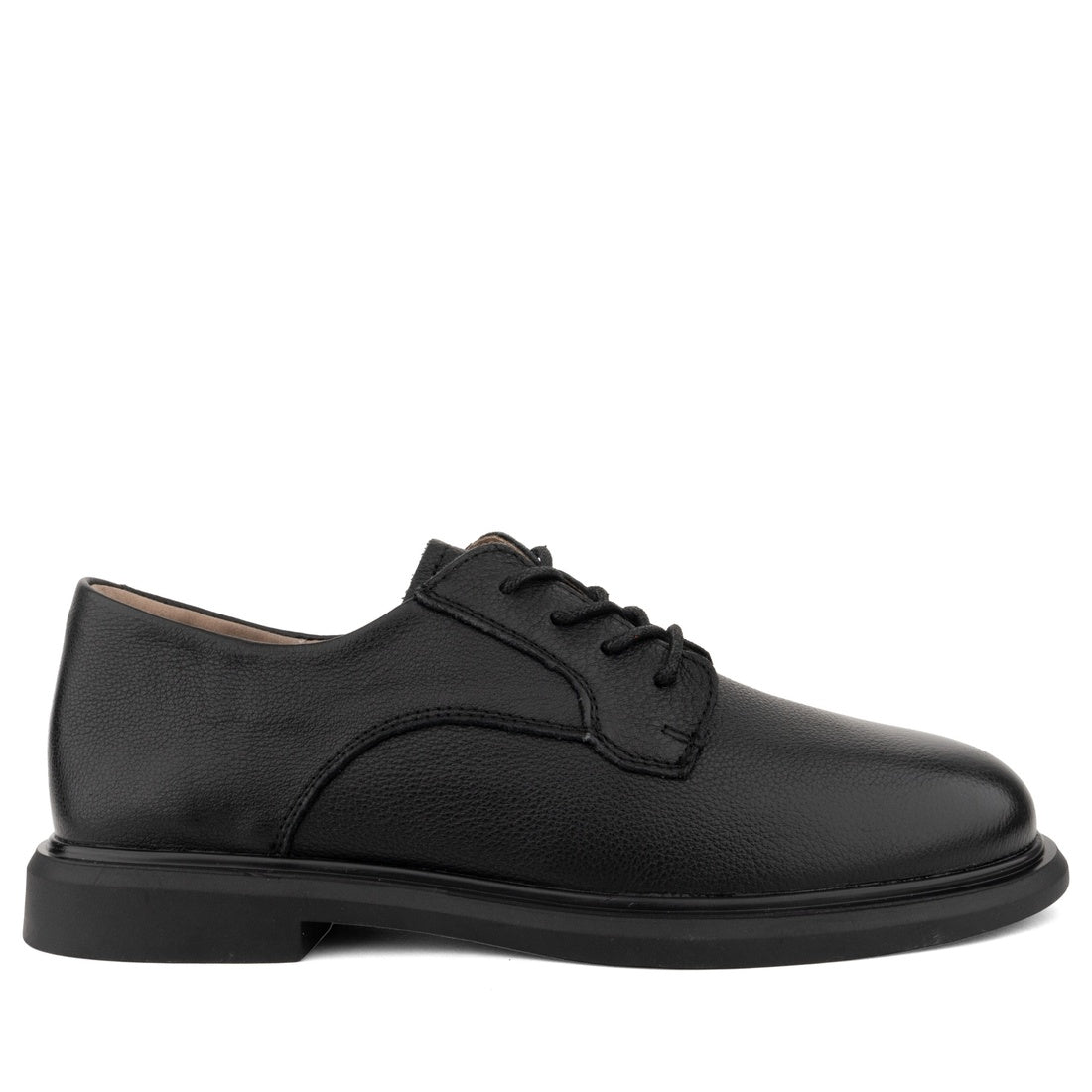 black casual closed formal