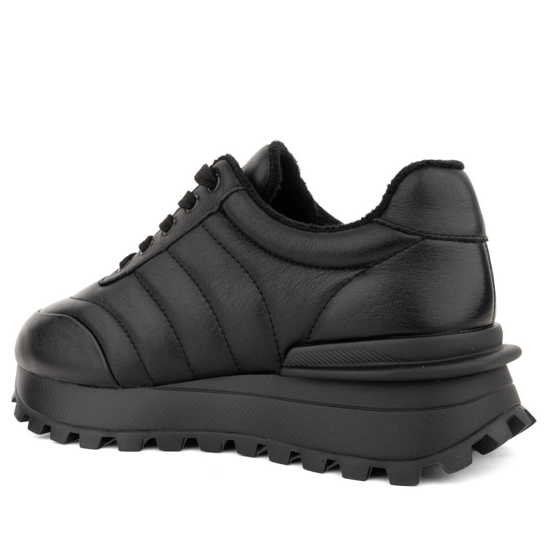 black casual closed leisure