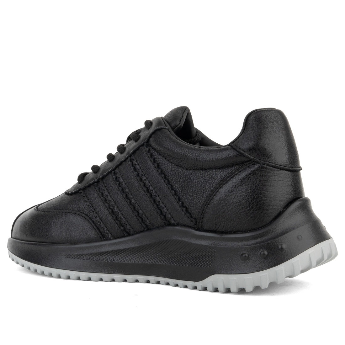 black casual closed leisure