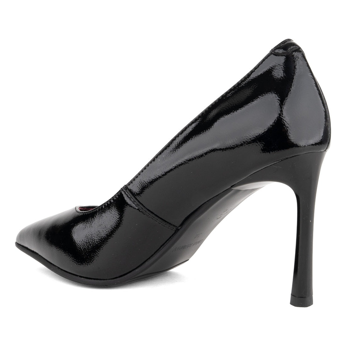 black elegant closed pumps
