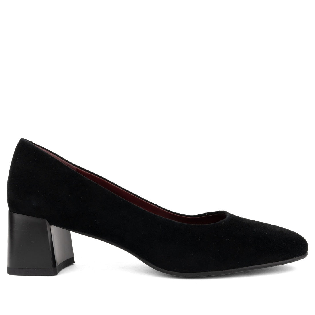 black casual closed pumps