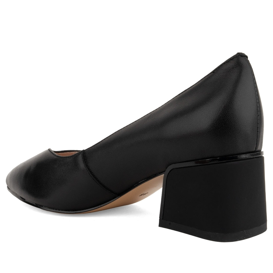 black casual closed pumps
