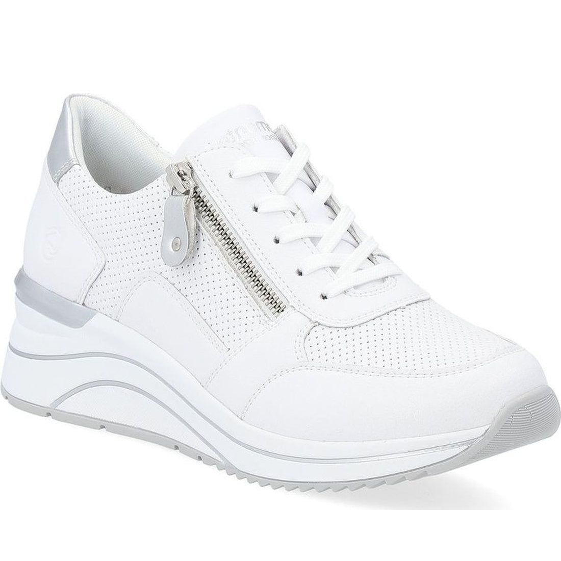 white casual closed sneakers