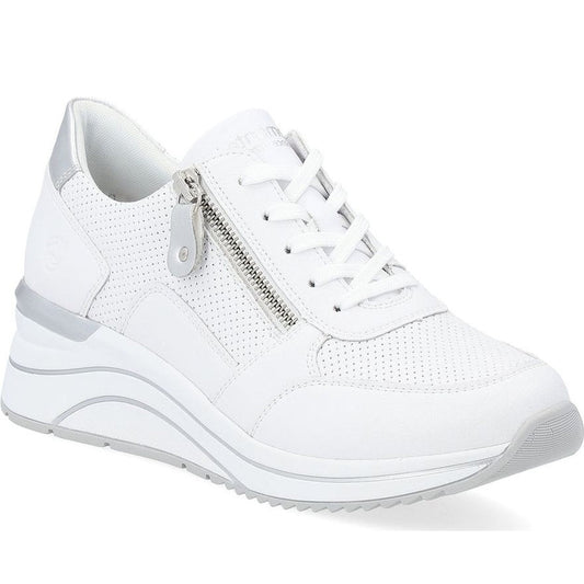 white casual closed sneakers