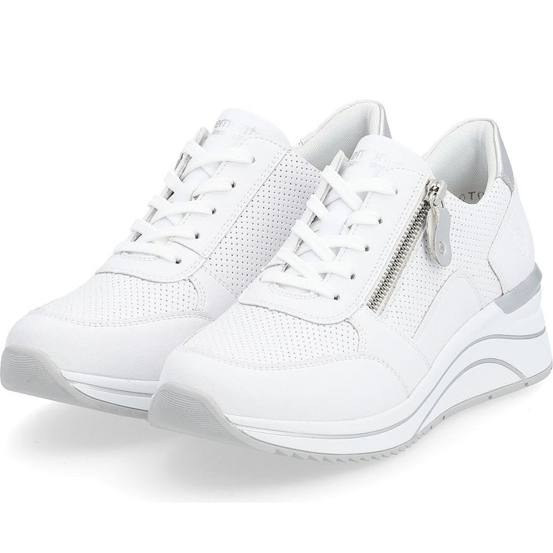 white casual closed sneakers