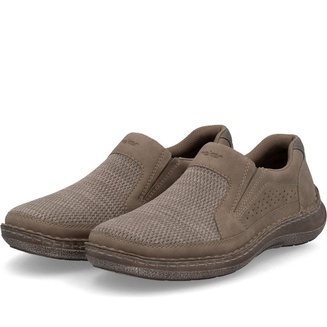 beige casual closed slipper