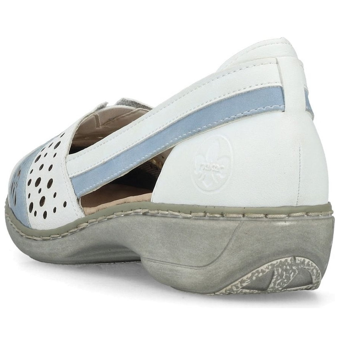 white casual closed ballerinas