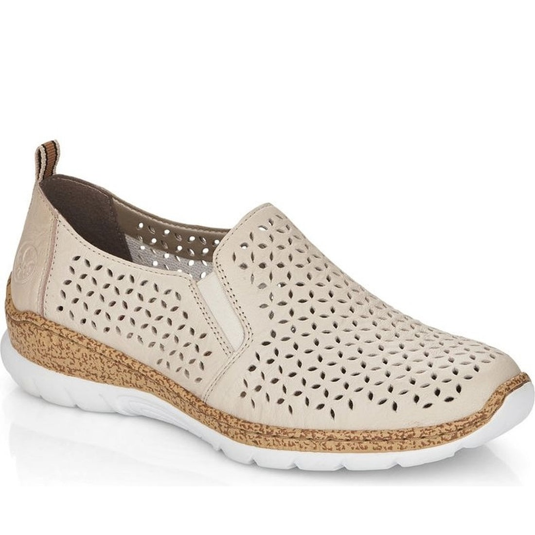 beige casual closed slipper