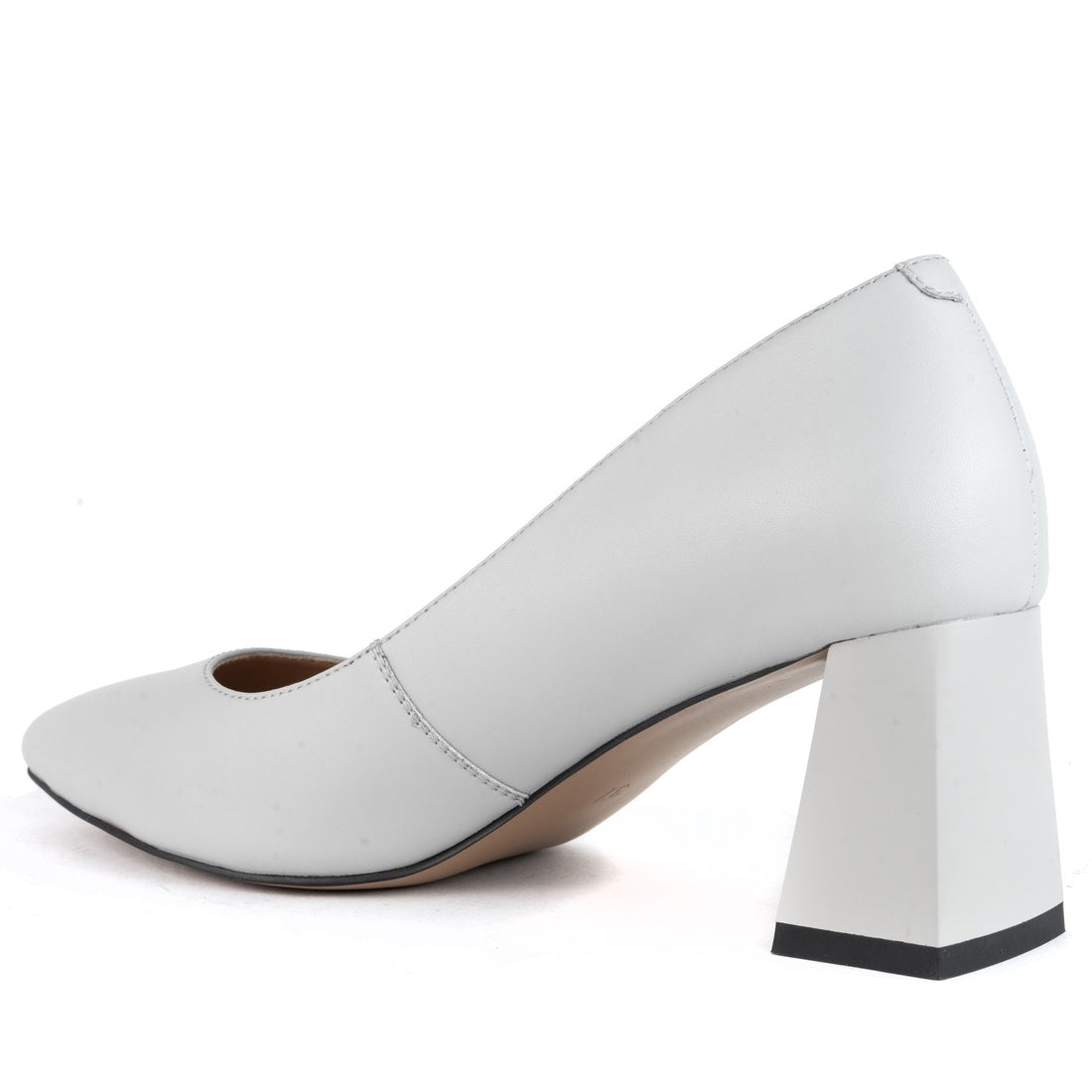 grey elegant closed pumps
