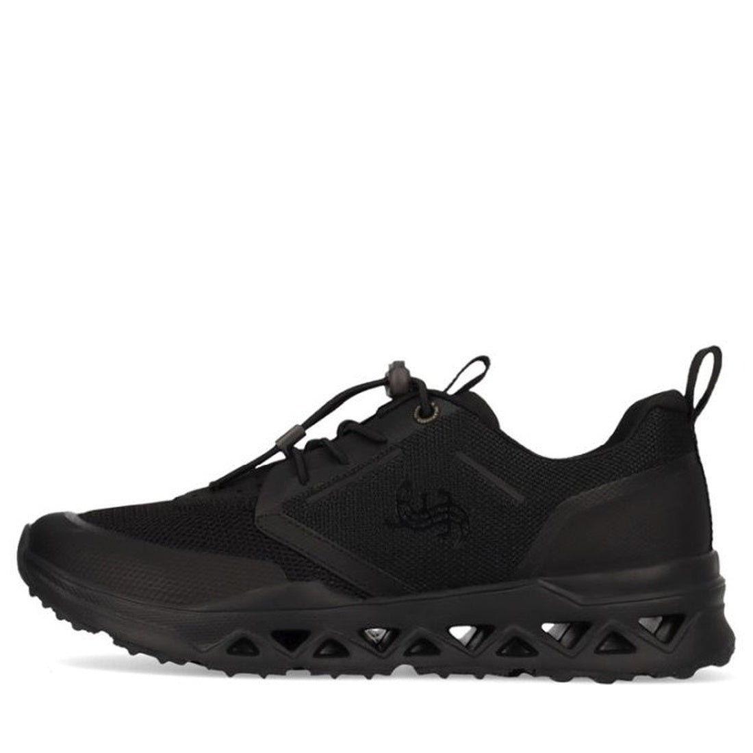 black casual closed leisure