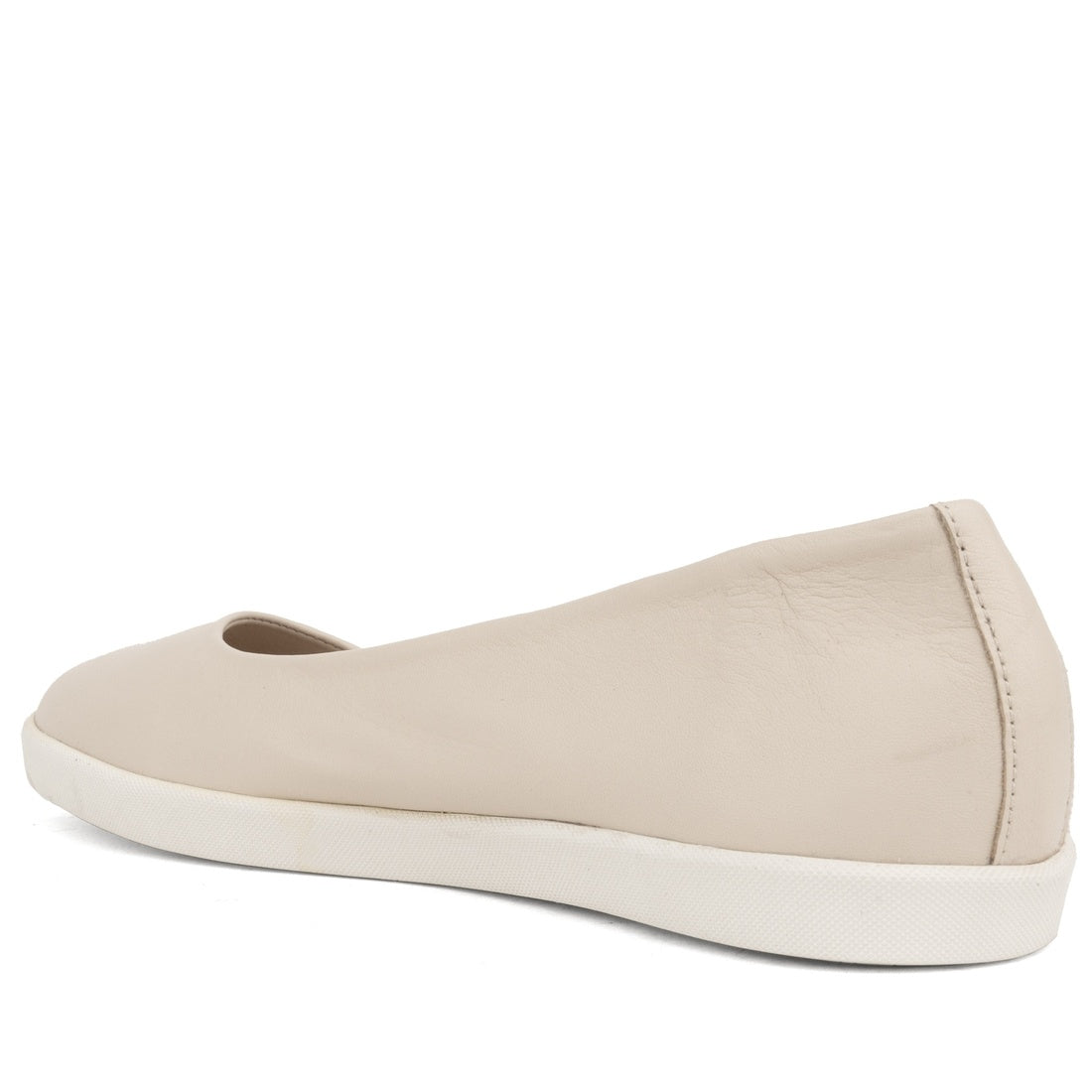 beige casual closed shoes