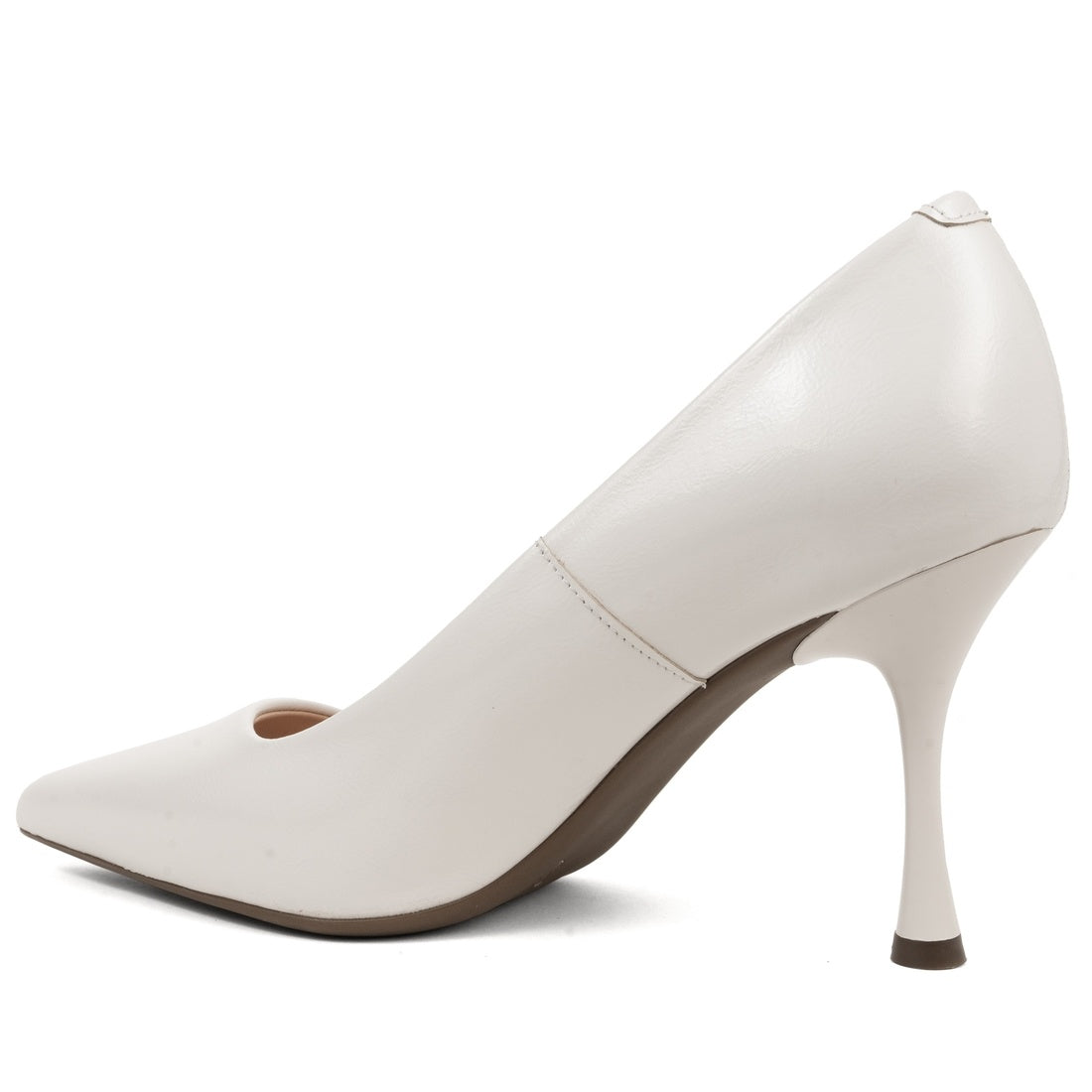 white classic closed pumps