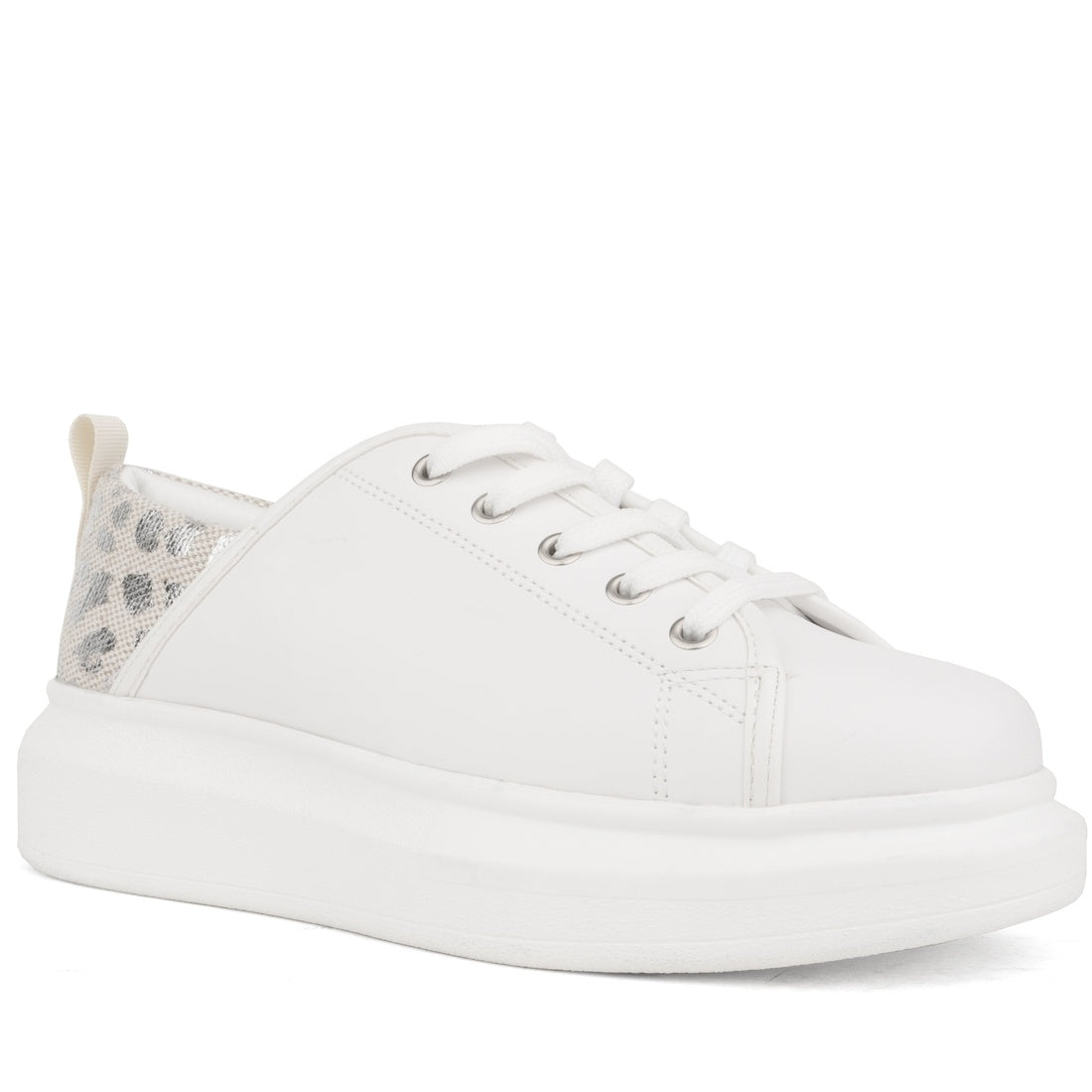 white closed sneakers