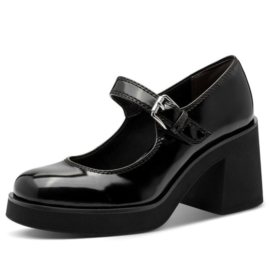 black elegant closed pumps
