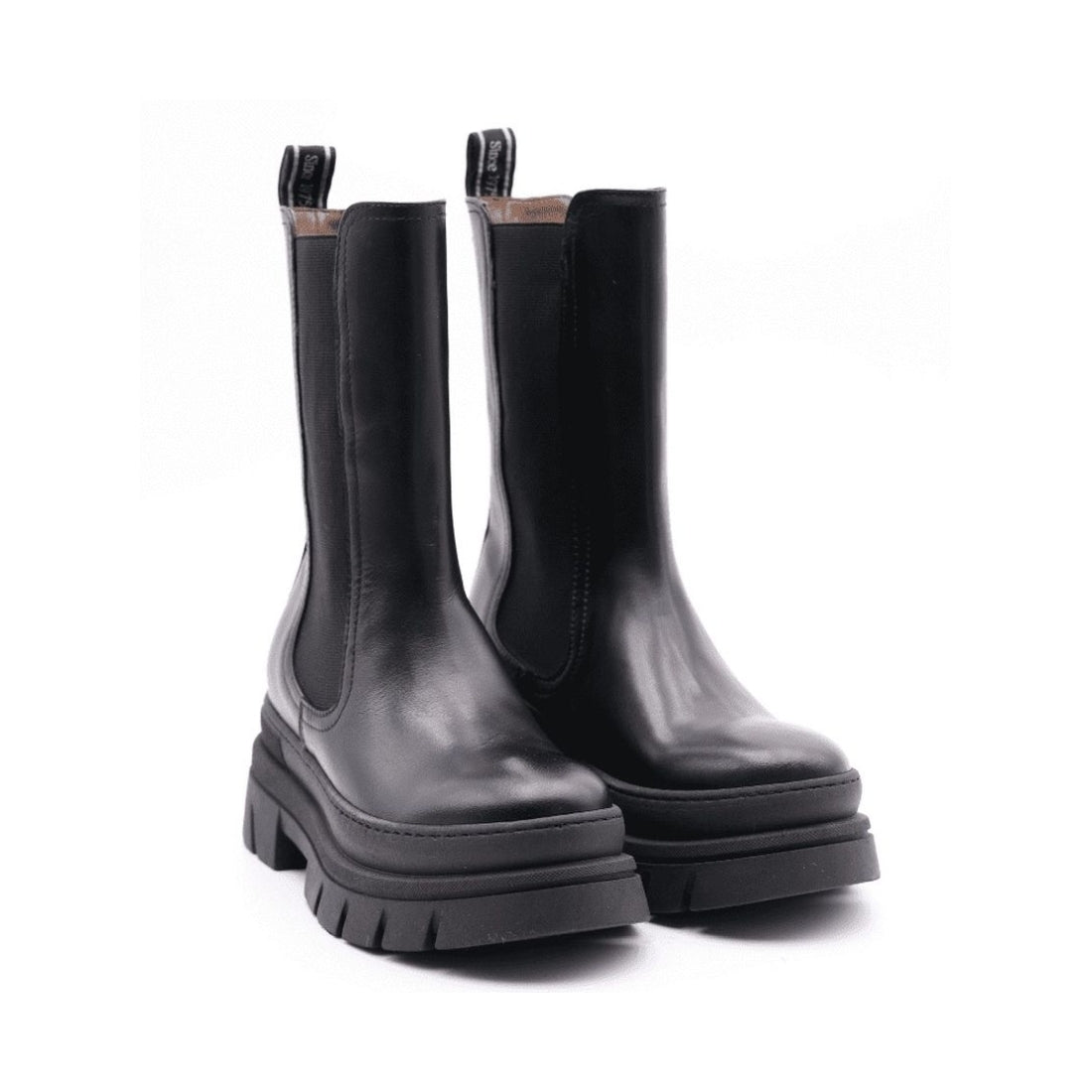 NeroGiardini womens black guanto booties | Vilbury London