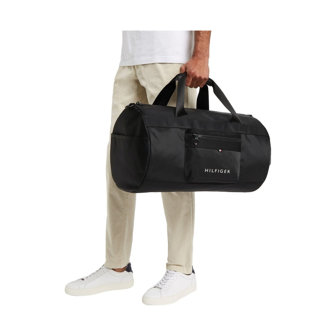 Tommy Hilfiger mens black skyline duffle | Vilbury London