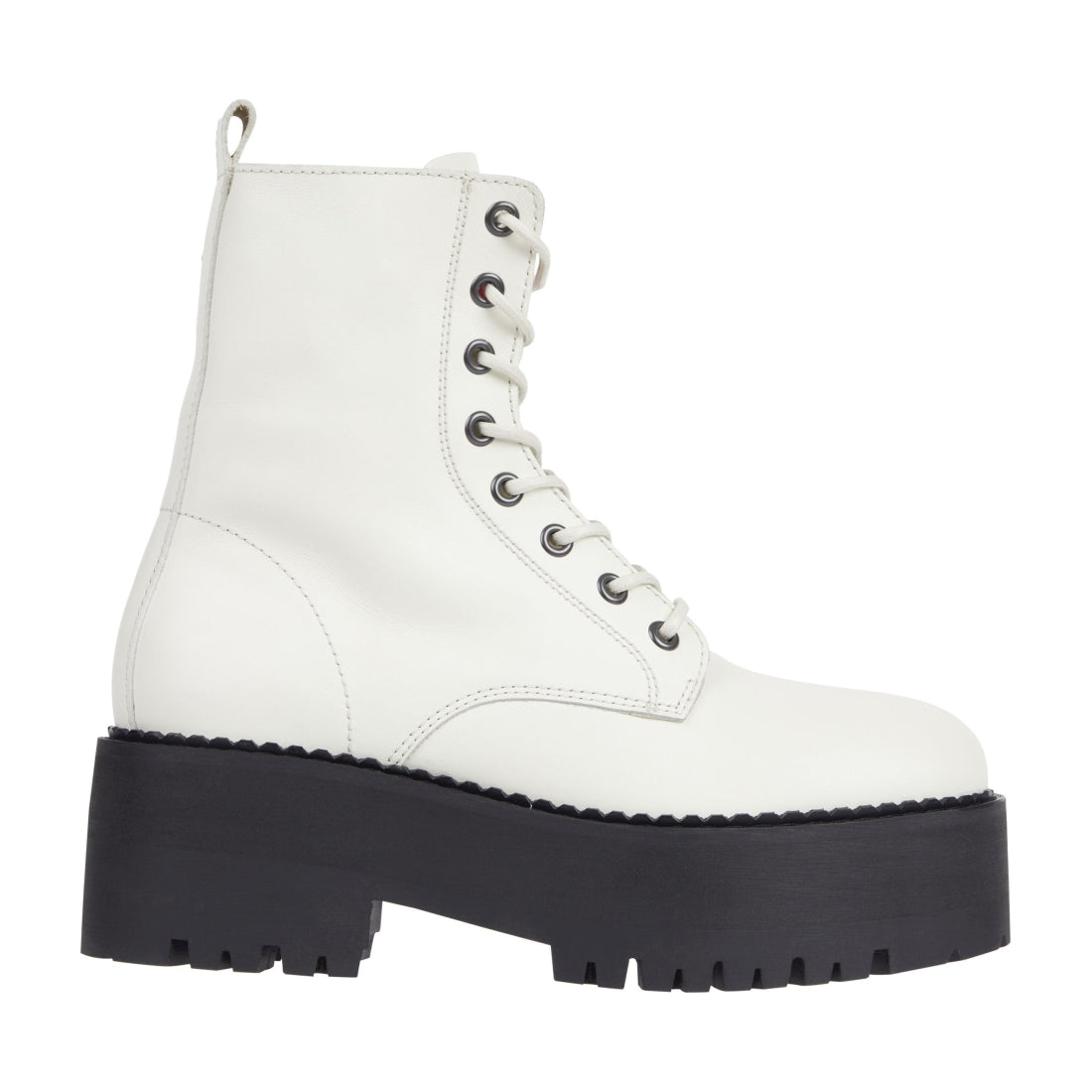 Tommy Jeans womens rich cream boot zip up | Vilbury London