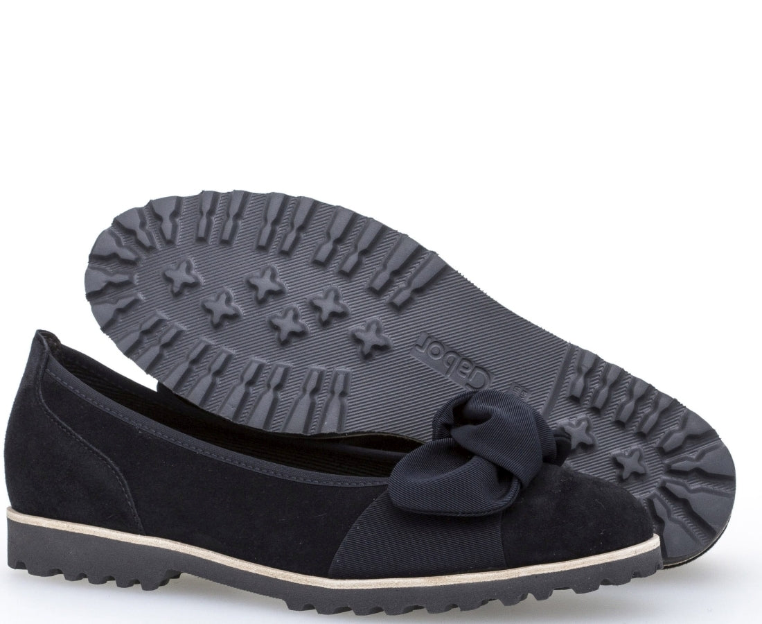 Gabor Womens black casual closed shoes | Vilbury London