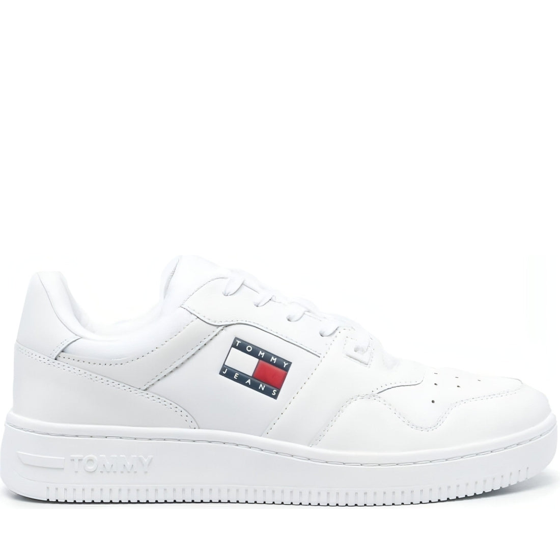 Tommy Jeans mens white jeans retro basket ess trainers | Vilbury London