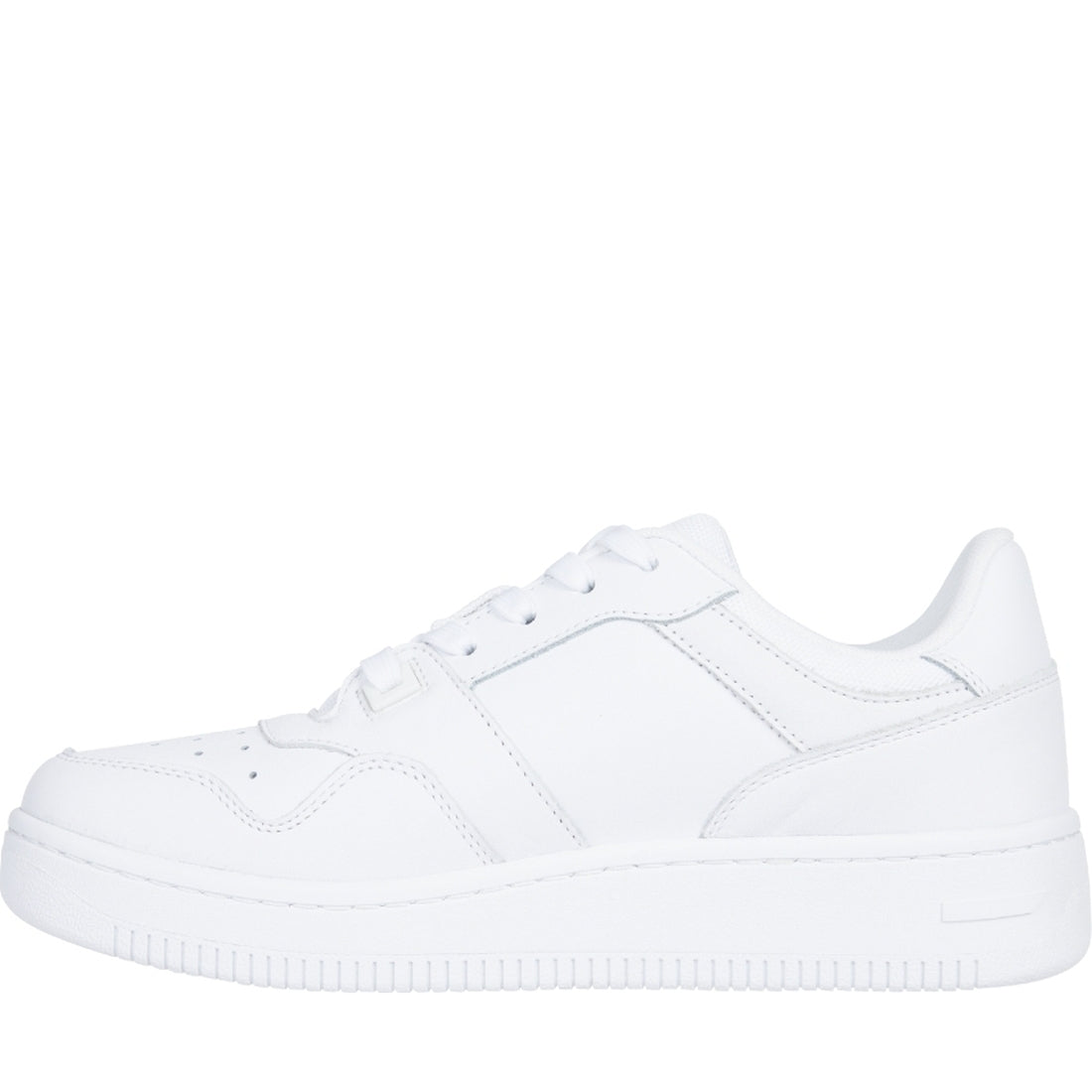 Tommy Jeans Womens White retro basket shoes | Vilbury London