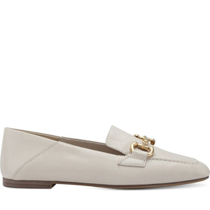 Tamaris womens ivory leather casual closed loafers | Vilbury London
